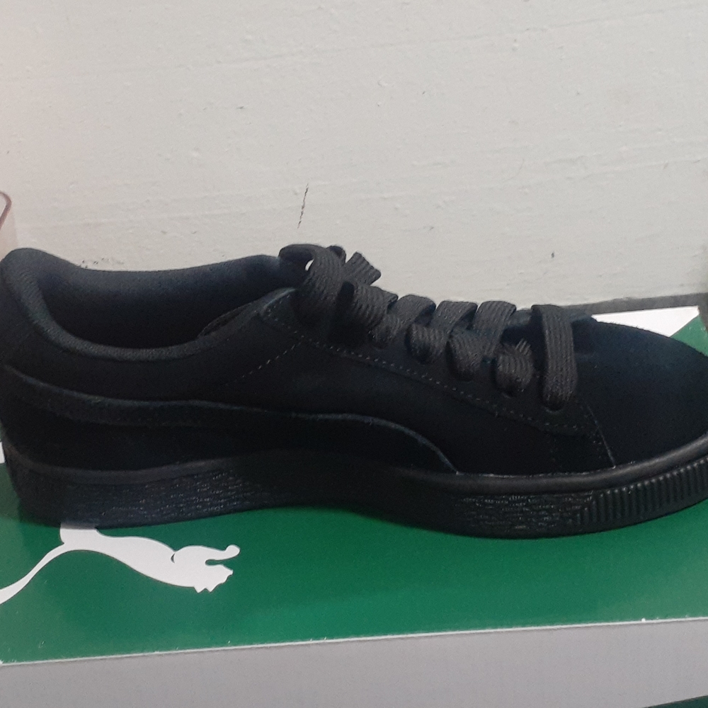 Puma suade blk shoes (boys)